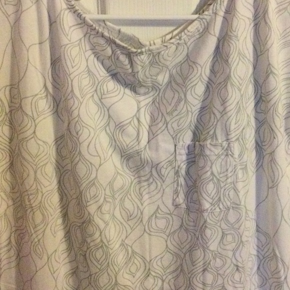 Manuhealii - Picture 2 of 3